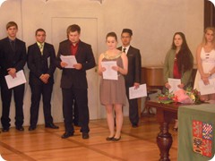 Předávání maturitních vysvědčení_38