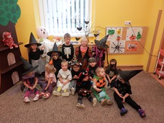 OSLAVA HALLOWEENU V MATEŘSKÉM CENTRU _16