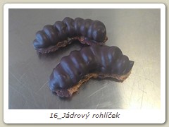 16_Jádrový rohlíček